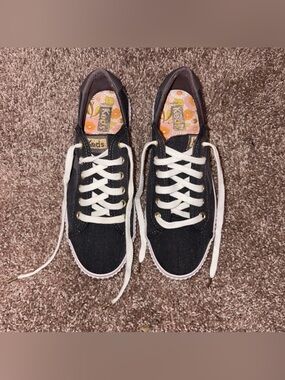 Ked sneakers